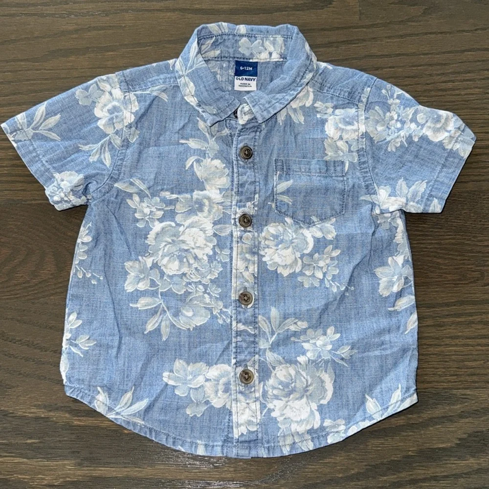 Old Navy Short-Sleeve Floral Chambray Shirt 6-12M